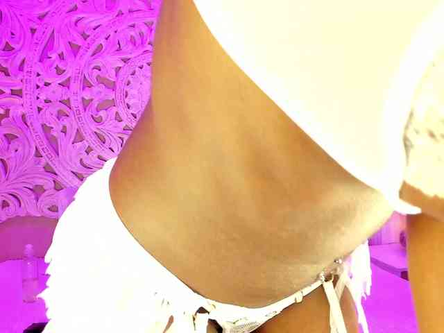 Marian-Reynolds webcam