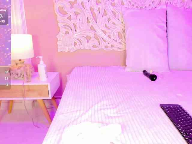 Marian-Reynolds webcam