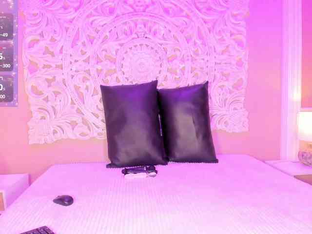 Marian-Reynolds webcam