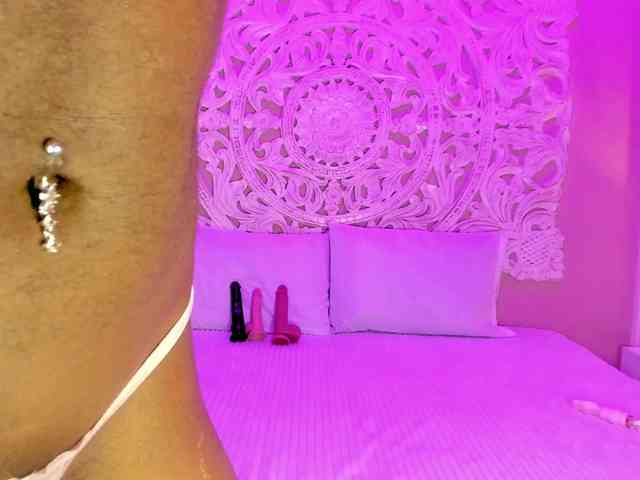 Marian-Reynolds webcam