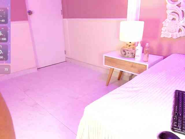 Marian-Reynolds webcam