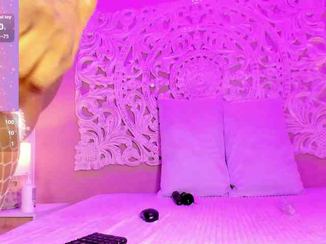 Marian-Reynolds webcam