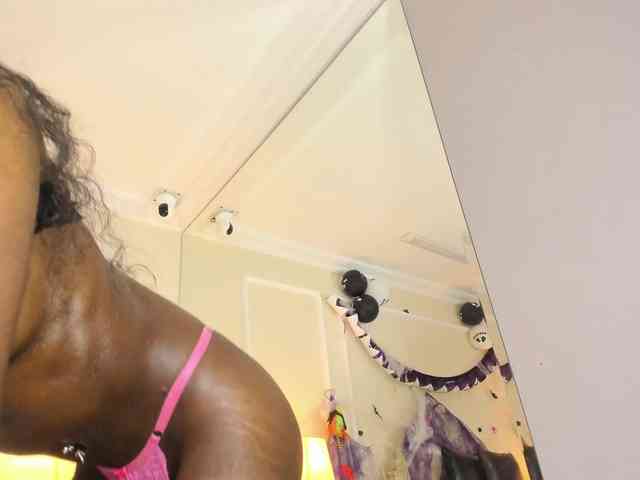 Marian-Reynolds webcam