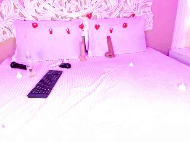 Marian-Reynolds webcam