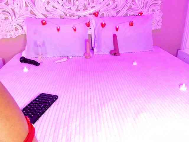 Marian-Reynolds webcam