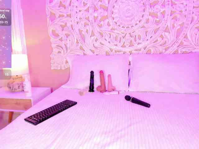 Marian-Reynolds webcam