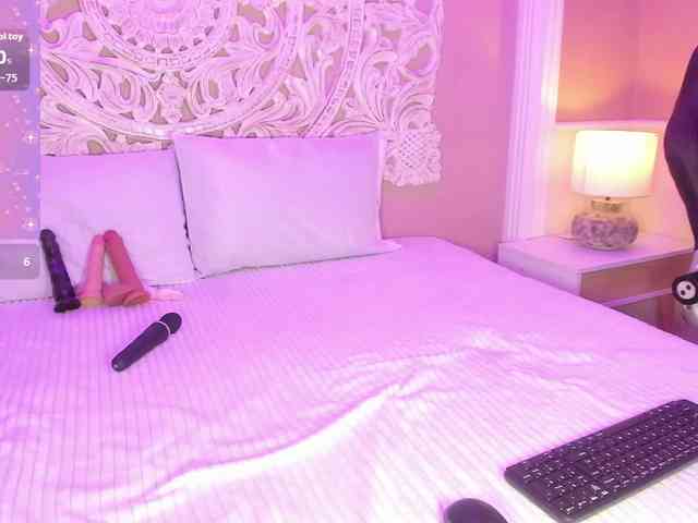 Marian-Reynolds webcam