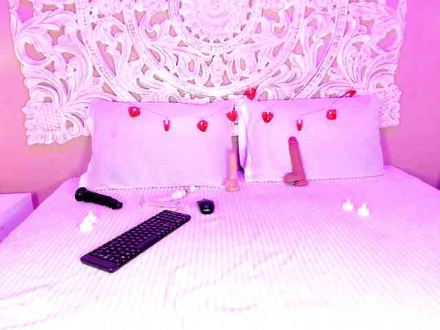 Marian-Reynolds webcam