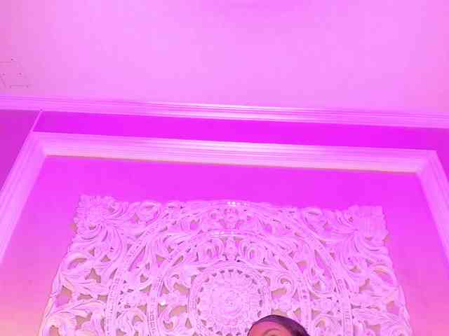 Marian-Reynolds webcam