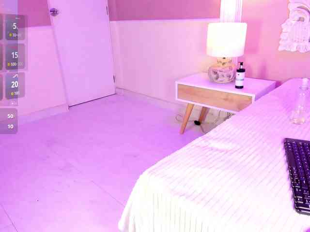 Marian-Reynolds webcam