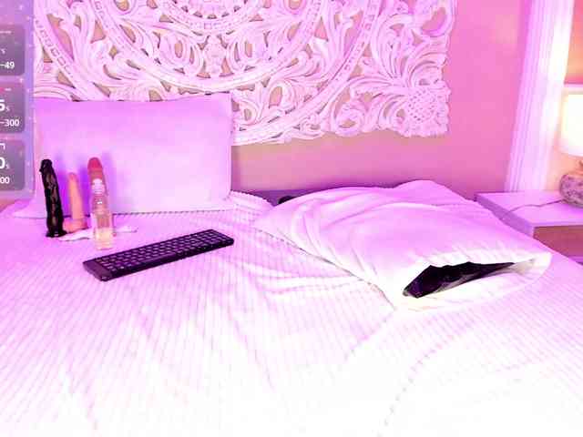 Marian-Reynolds webcam