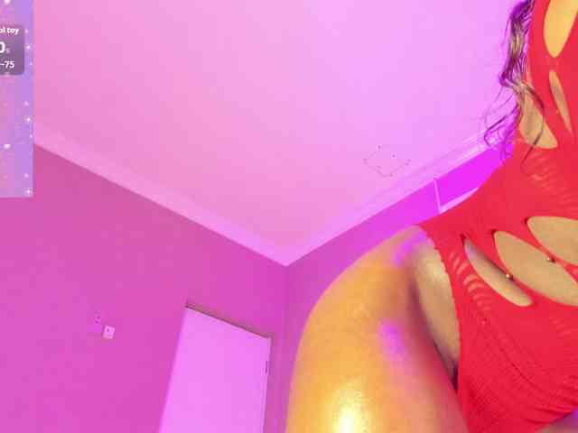 Marian-Reynolds Live Webcam on BongaCams
