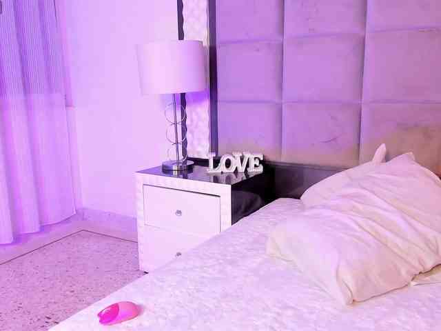 JoissMolli bongacams