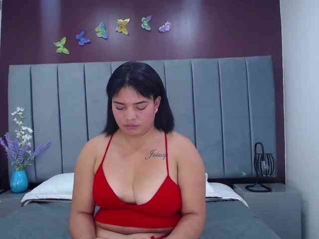 Roxanna-Russo webcam