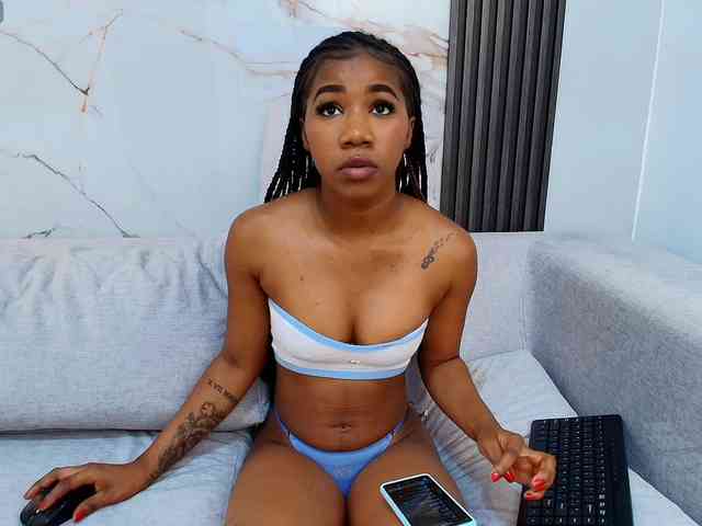 Tina-Holden webcam