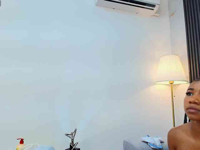 Tina-Holden webcam