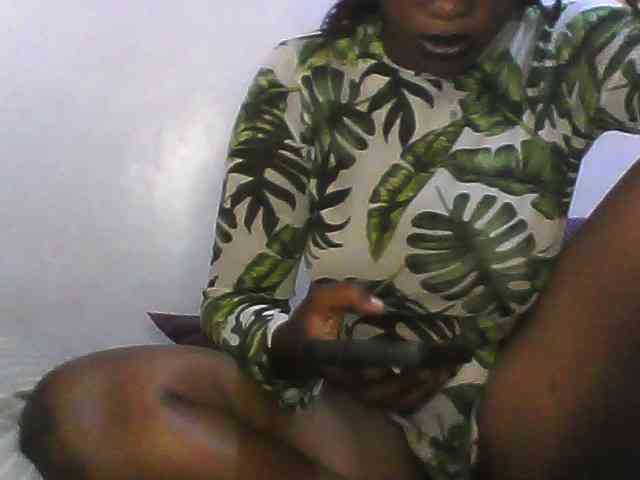 Assqueeen webcam
