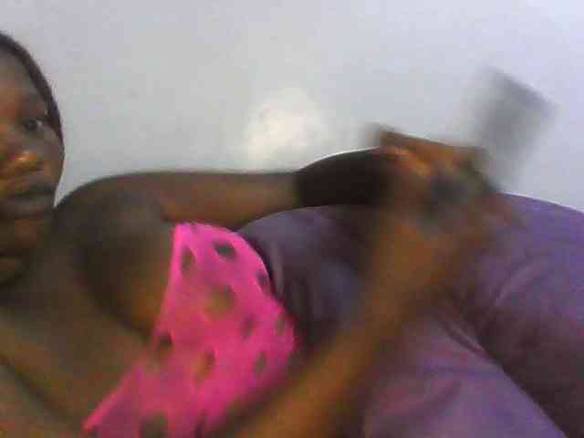 Assqueeen webcam