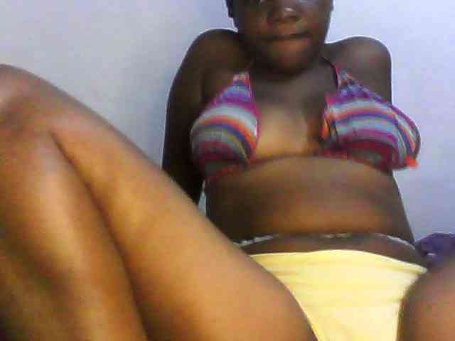 Assqueeen webcam