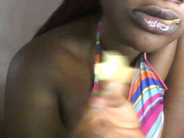 Assqueeen webcam