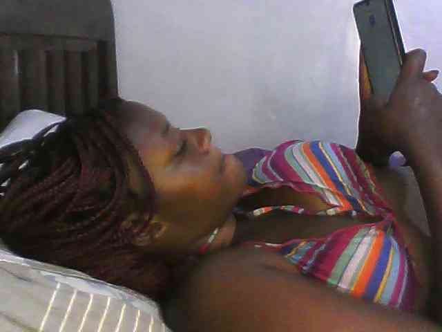 Assqueeen webcam
