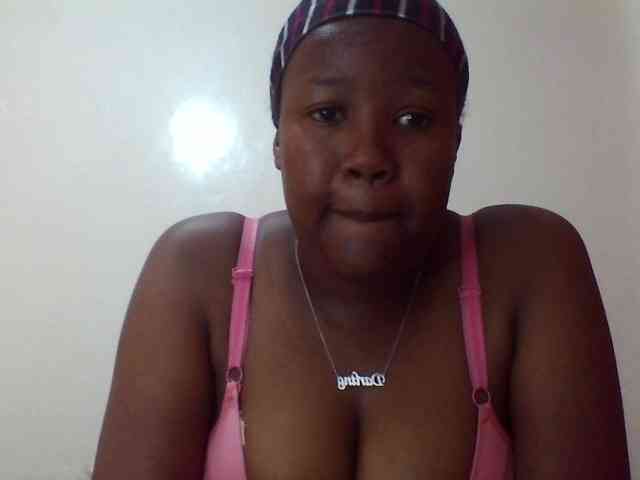 Sexyshee webcam