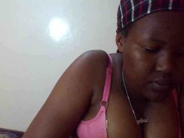Sexyshee webcam
