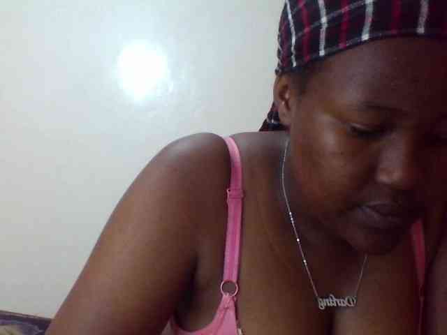 Sexyshee webcam