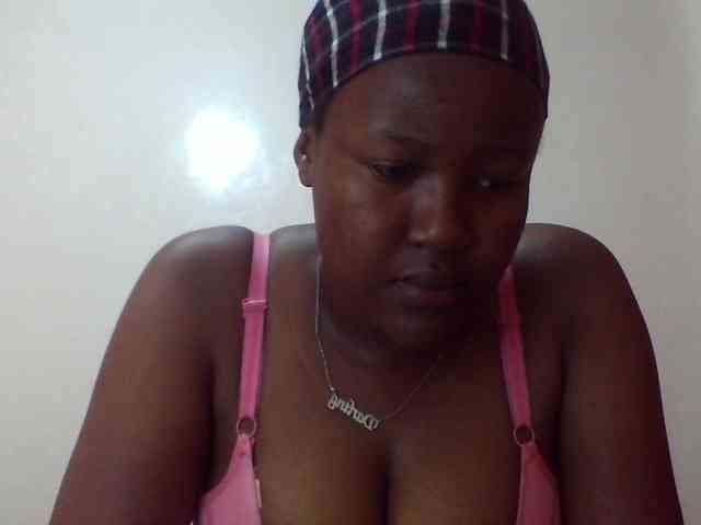 Sexyshee webcam