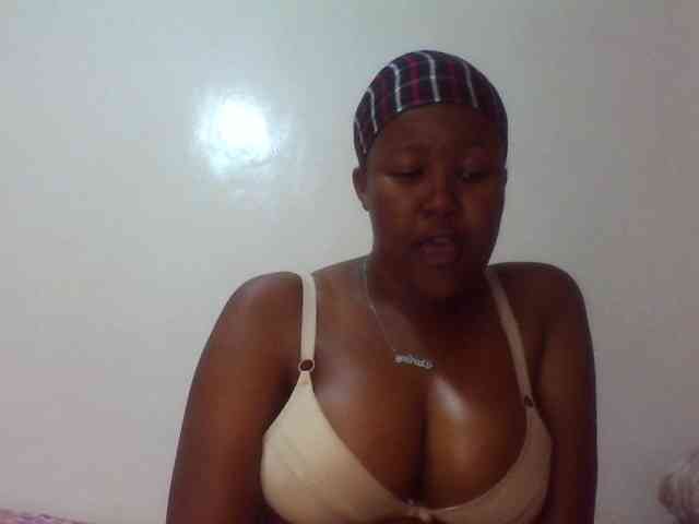 Sexyshee webcam
