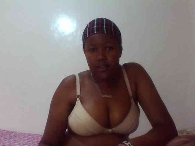 Sexyshee webcam