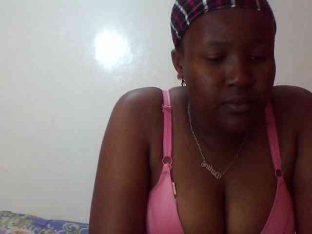 Sexyshee webcam