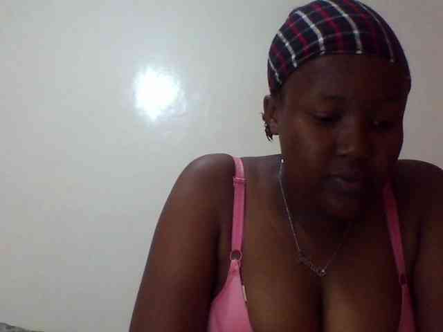 Sexyshee webcam