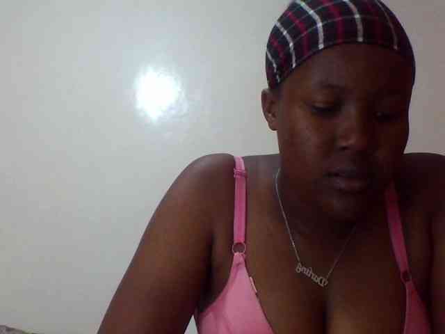 Sexyshee webcam
