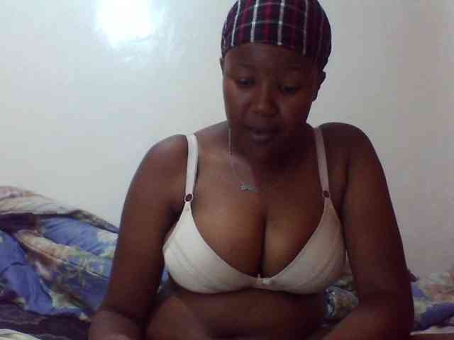 Sexyshee webcam