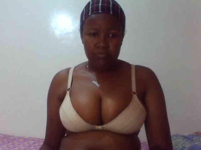 Sexyshee webcam