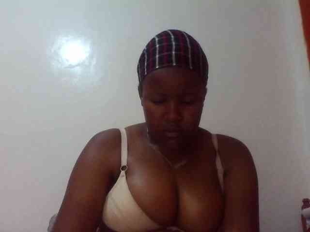 Sexyshee webcam