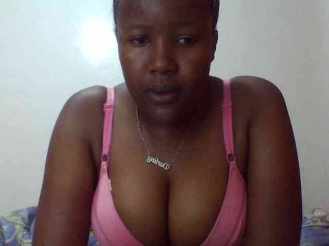 Sexyshee webcam