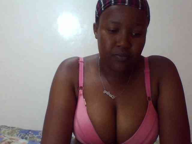 Sexyshee webcam