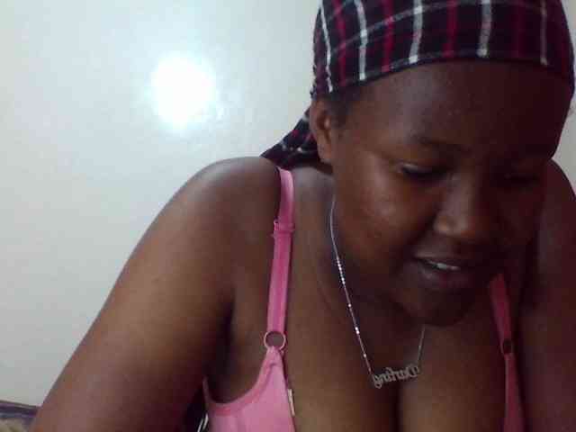 Sexyshee webcam