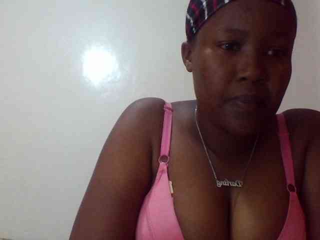 Sexyshee webcam