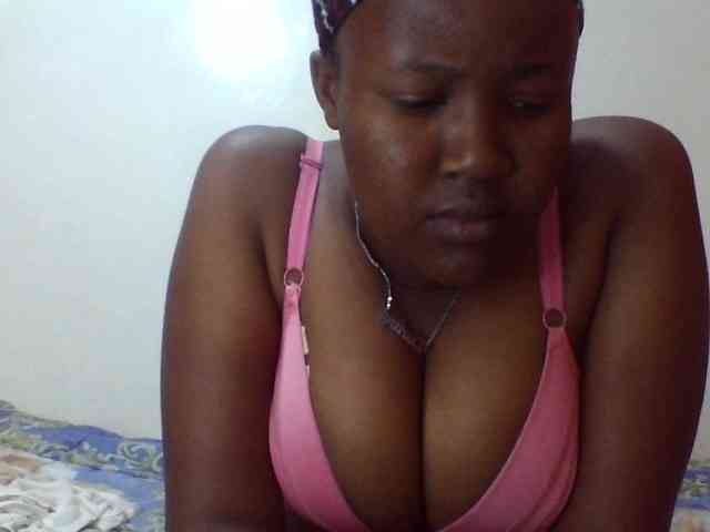 Sexyshee webcam