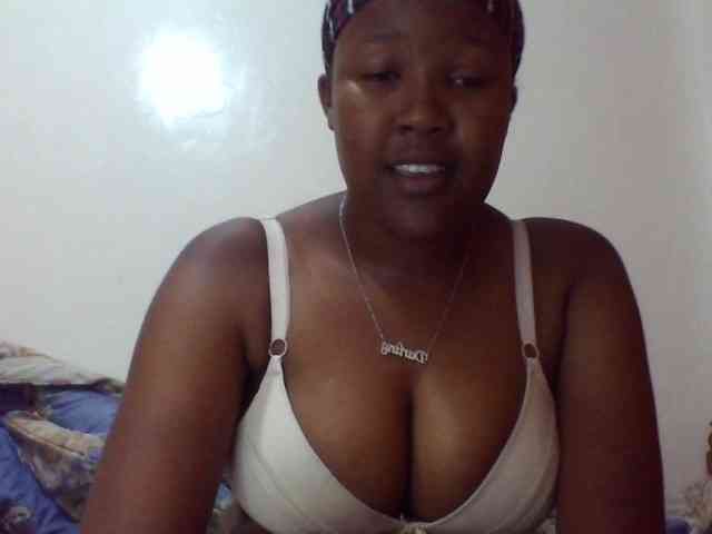 Sexyshee webcam