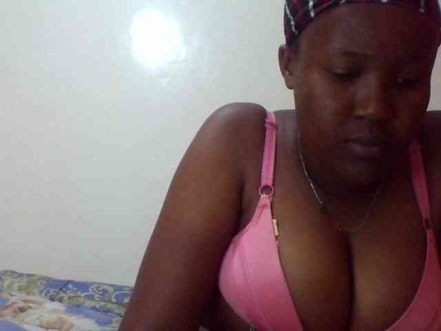 Sexyshee webcam