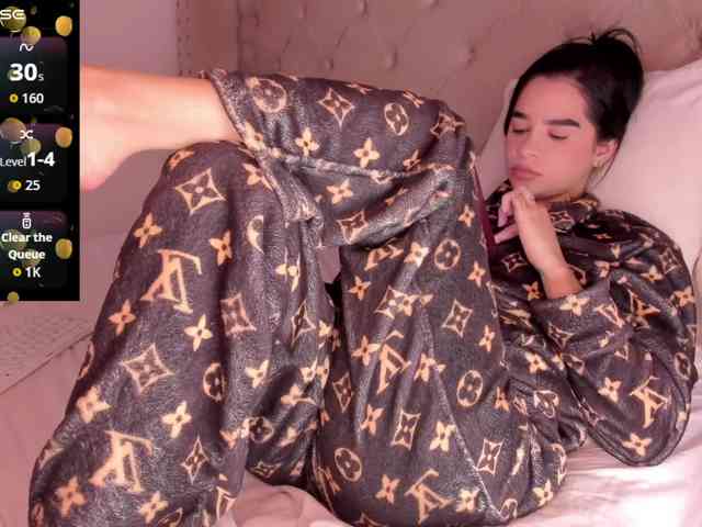 RealDirtyLatin webcam