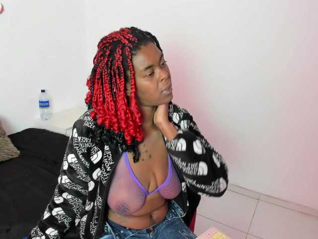 Sharlotsh's Thumb Image