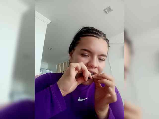 Emily-510 webcam