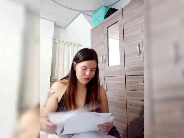 Emily-510 webcam