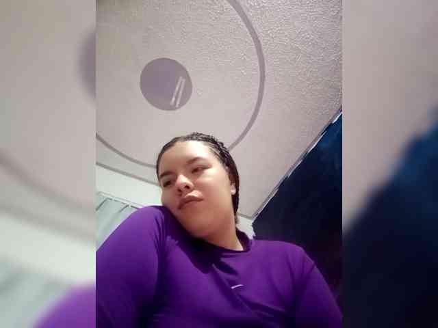 Emily-510 webcam