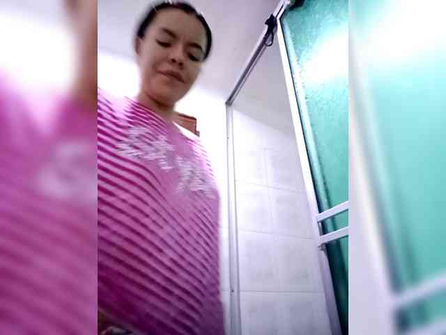 Emily-510 webcam